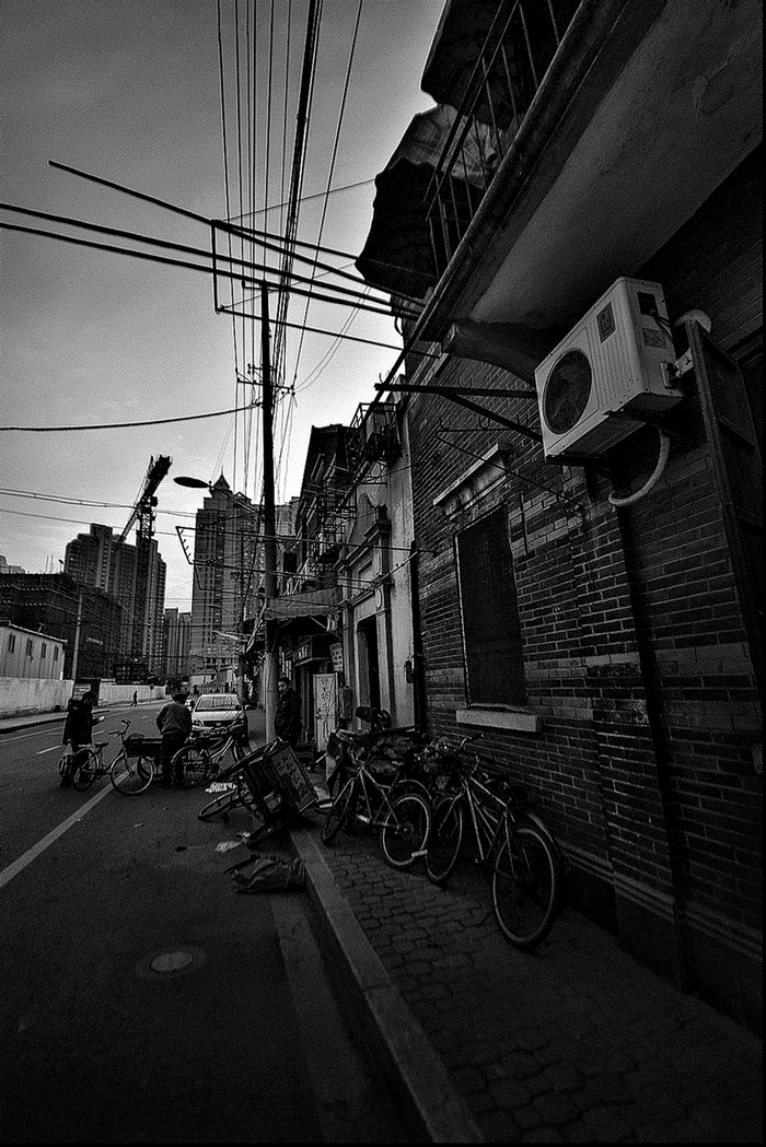 冯婕—重走石库门